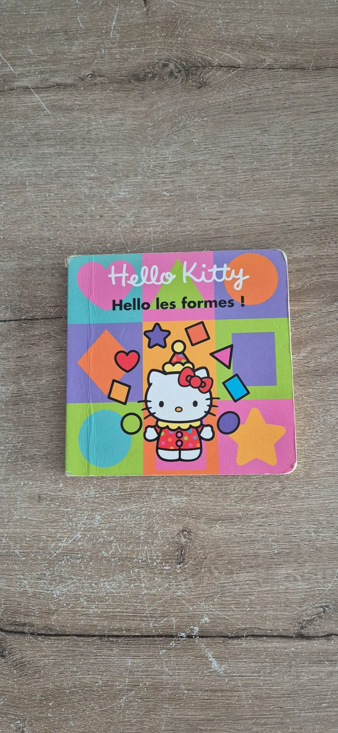 Livre Hello Kitty : Hello les formes !